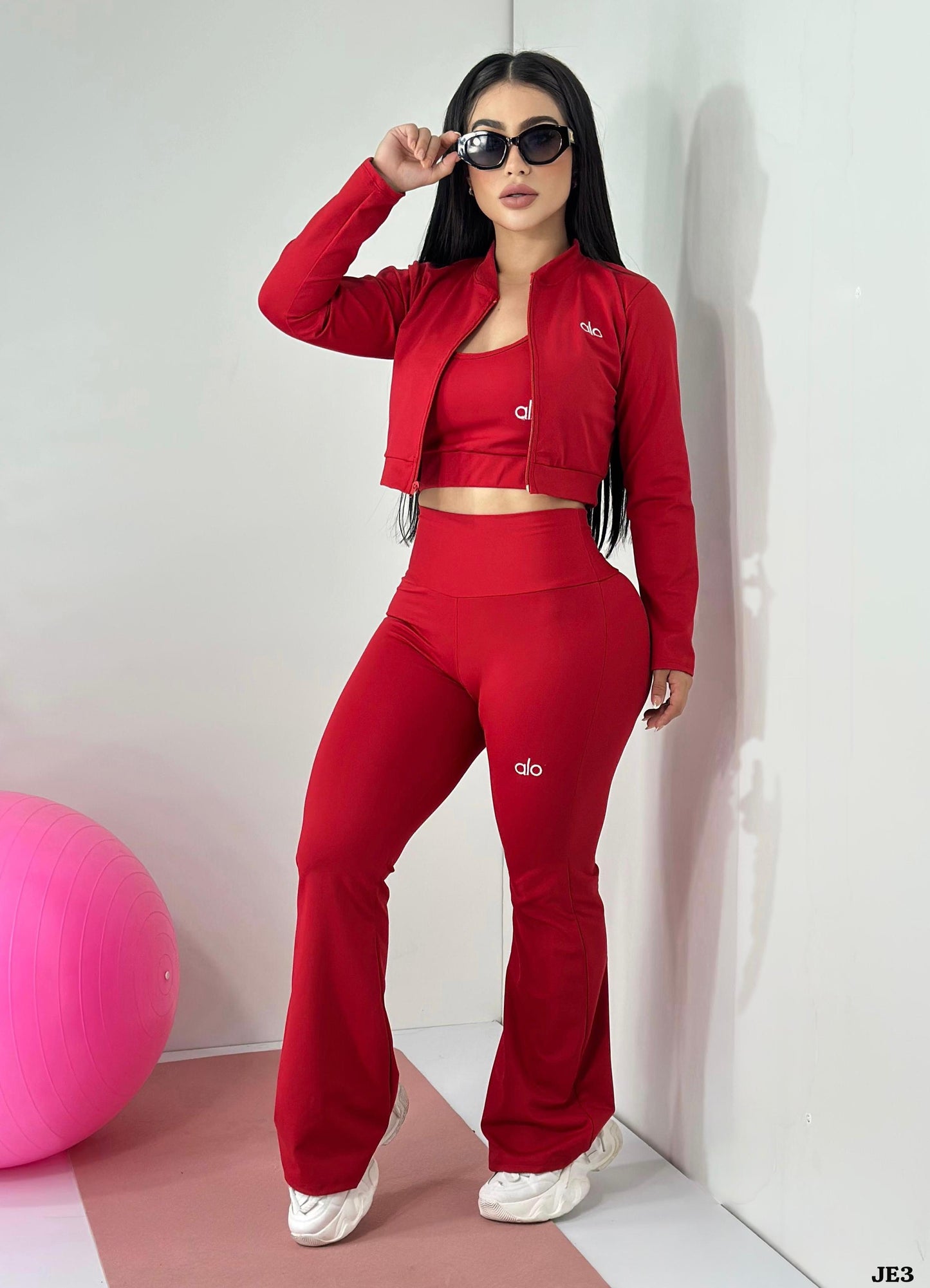 JE3 - 3 pieces