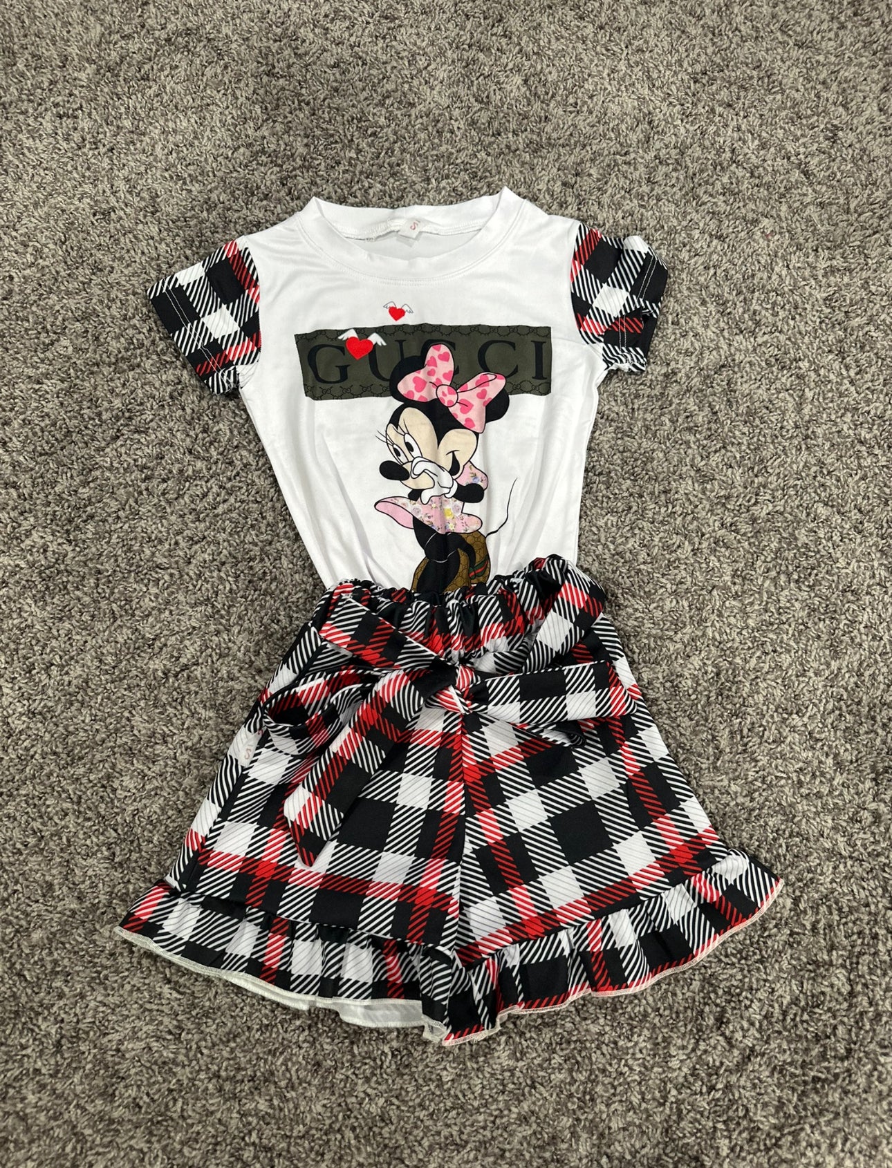 Girls set Minnie