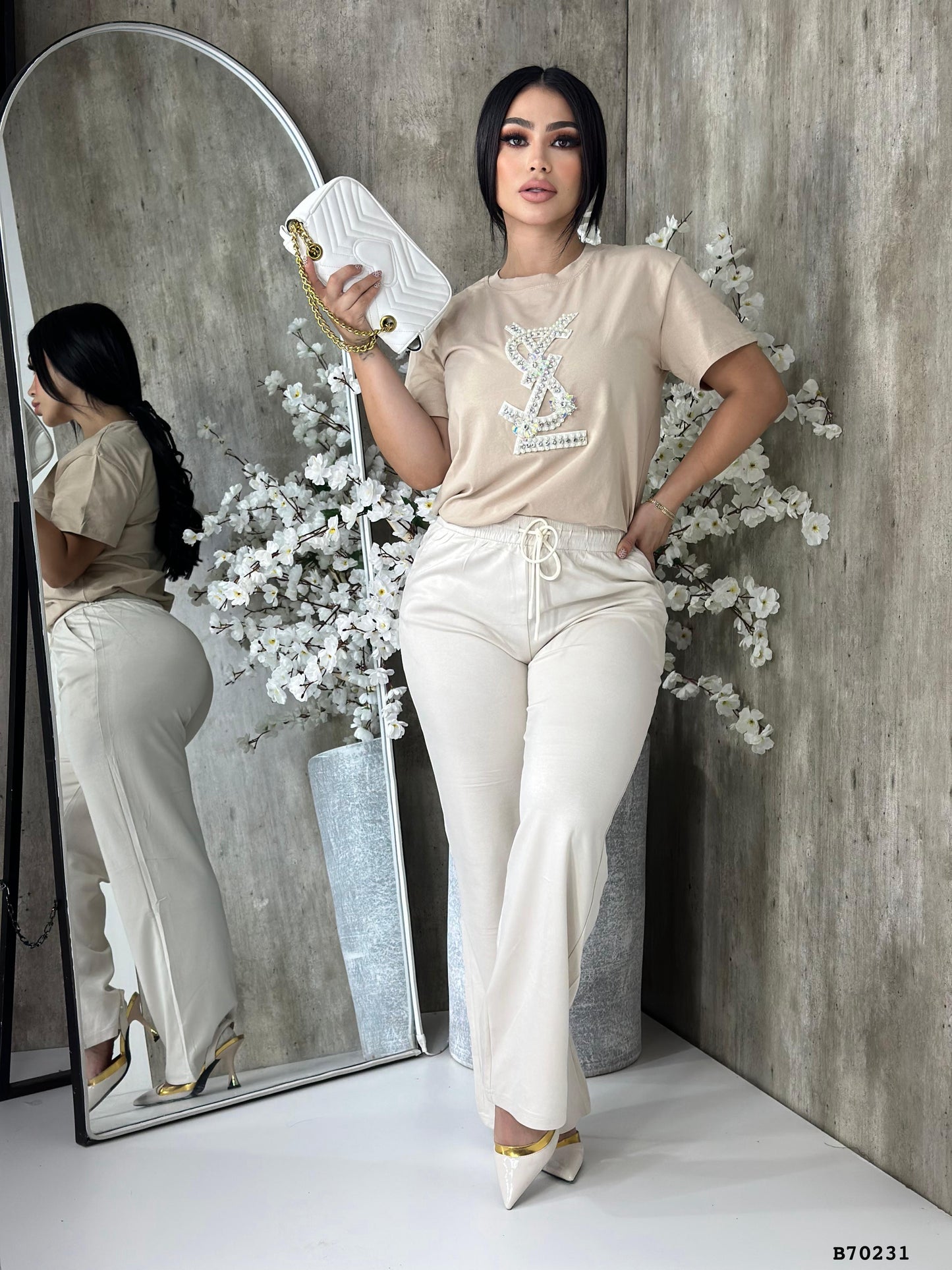 Blusa con aplicación Perlas