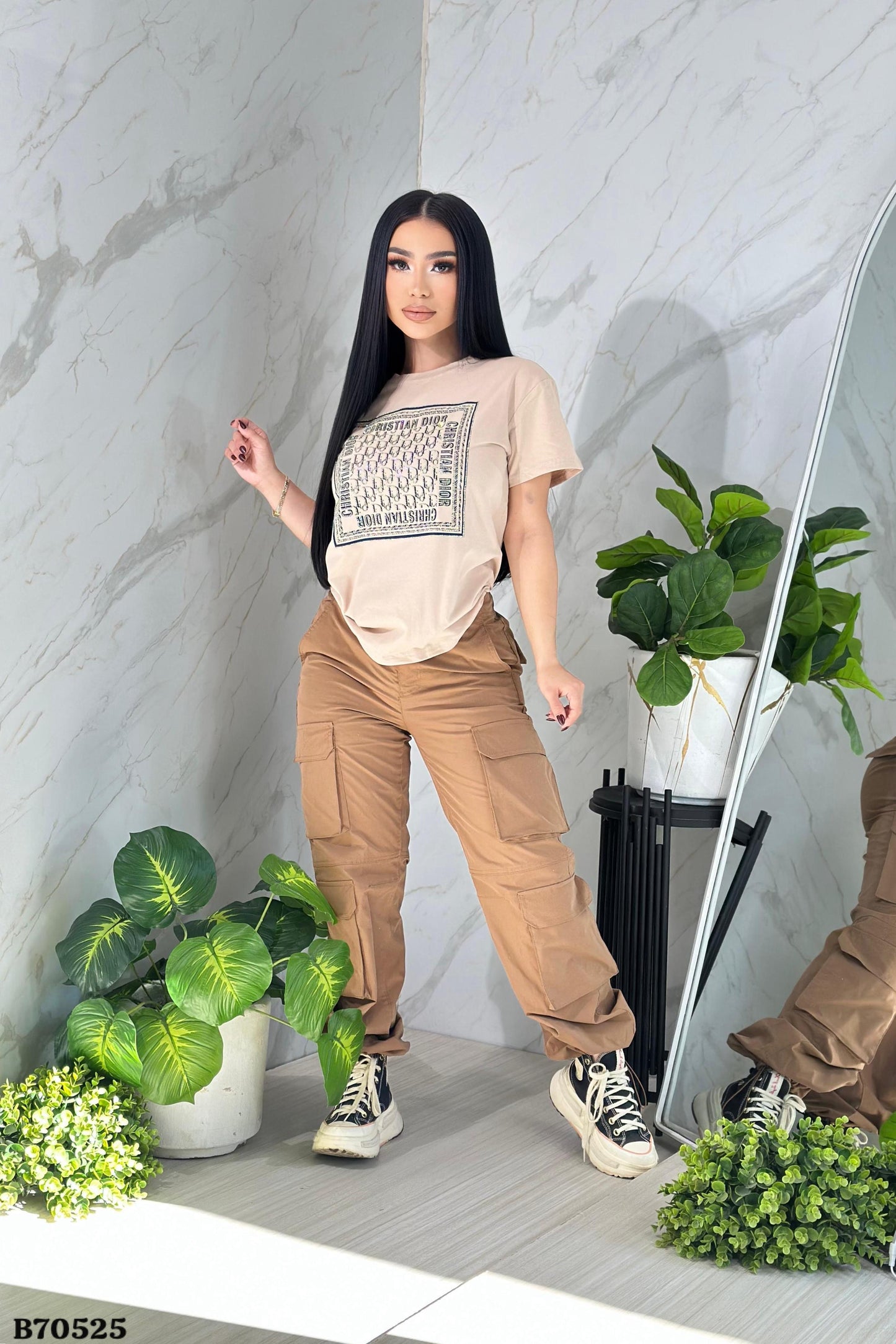 B70525 - D10R Blouse