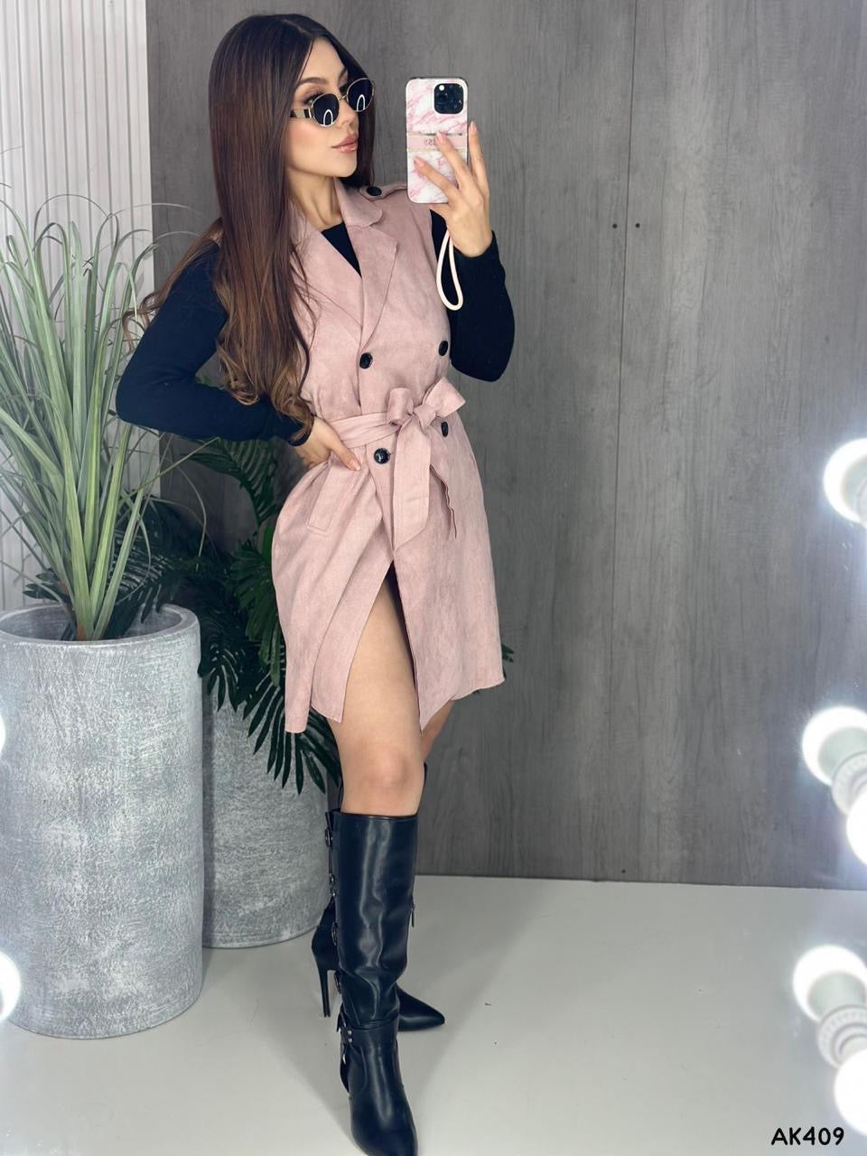 AK09 - Gabardine Vest