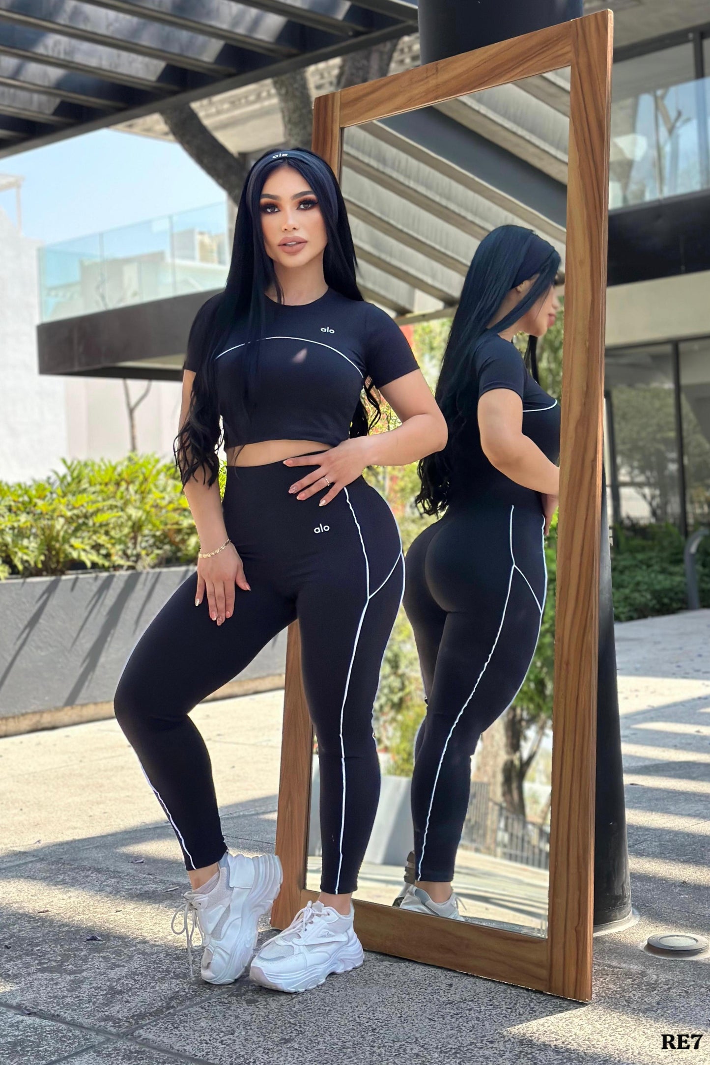 RE7 - Al0 Bies Set
