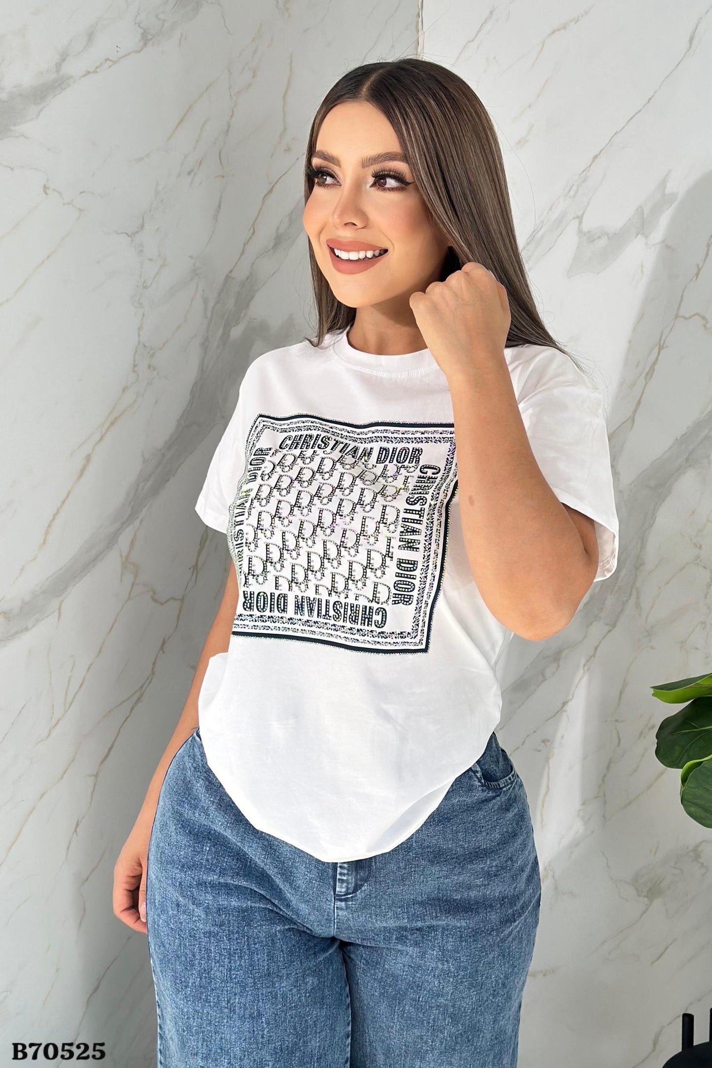 B70525 - D10R Blouse