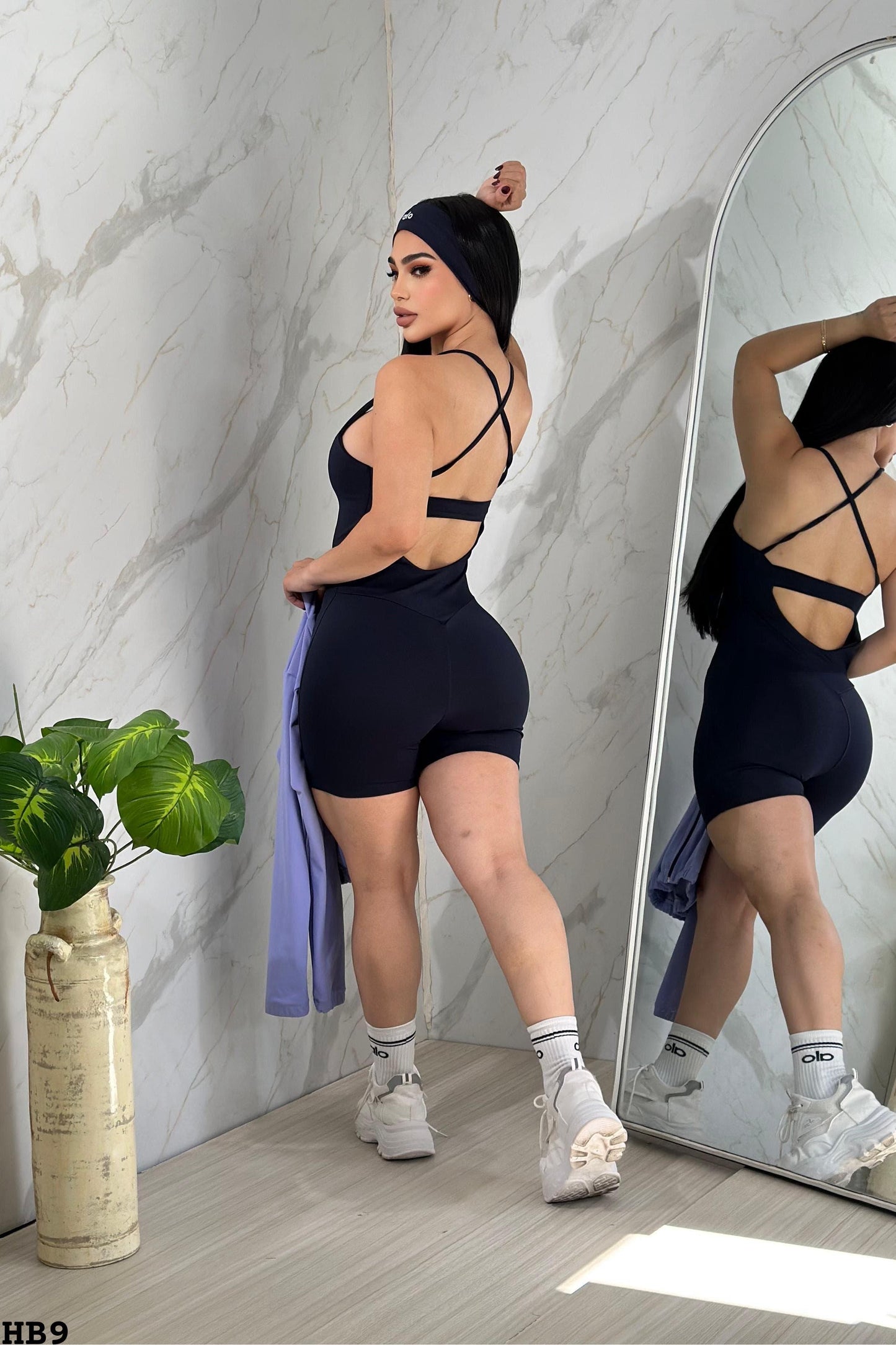 HB9- AL0 Jumpsuit Set
