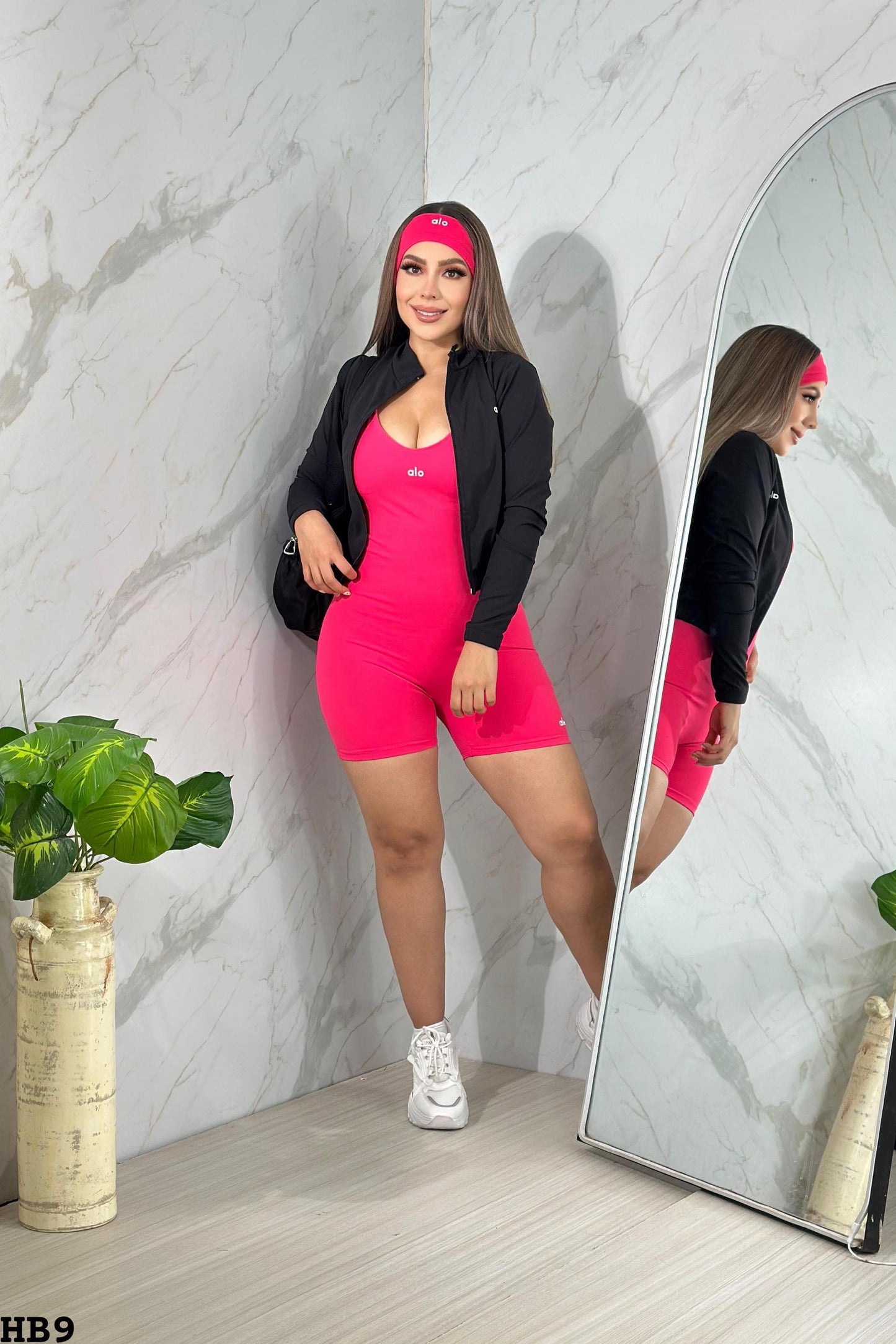 HB9- AL0 Jumpsuit Set